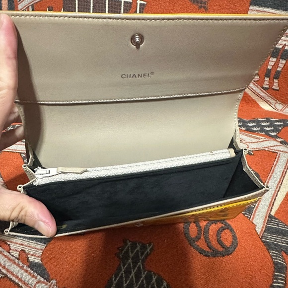 CHANEL ❤️🌟7765510 CHOCOLATE BAR LEATHER WALLET ⭐️ - Picture 5 of 9